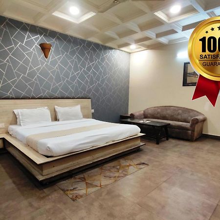 Hotel Blue Bell - Karol Bagh New Delhi 외부 사진