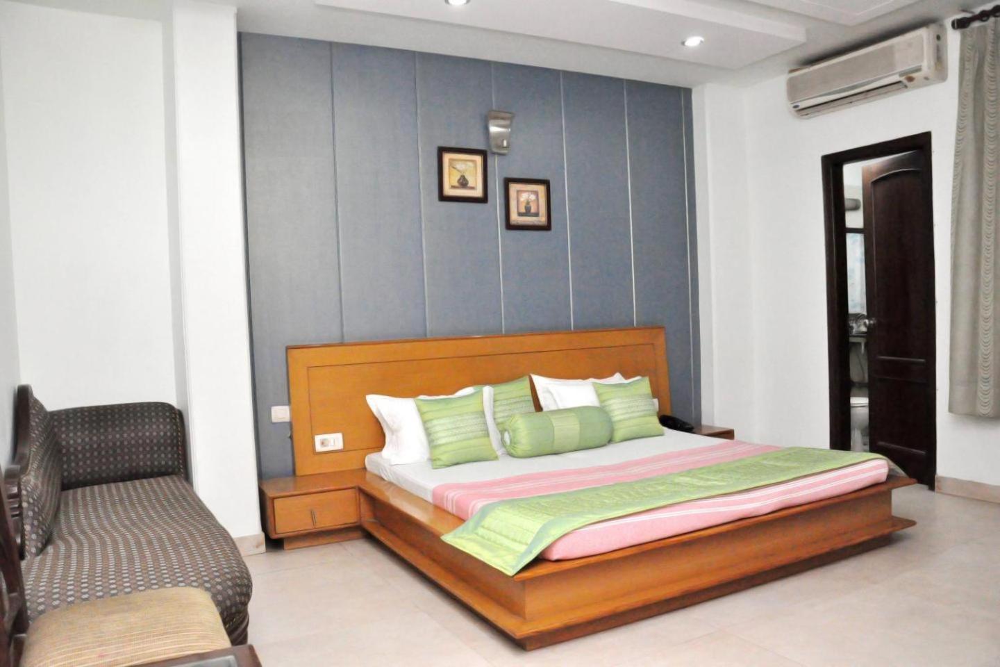 Hotel Blue Bell - Karol Bagh New Delhi 외부 사진