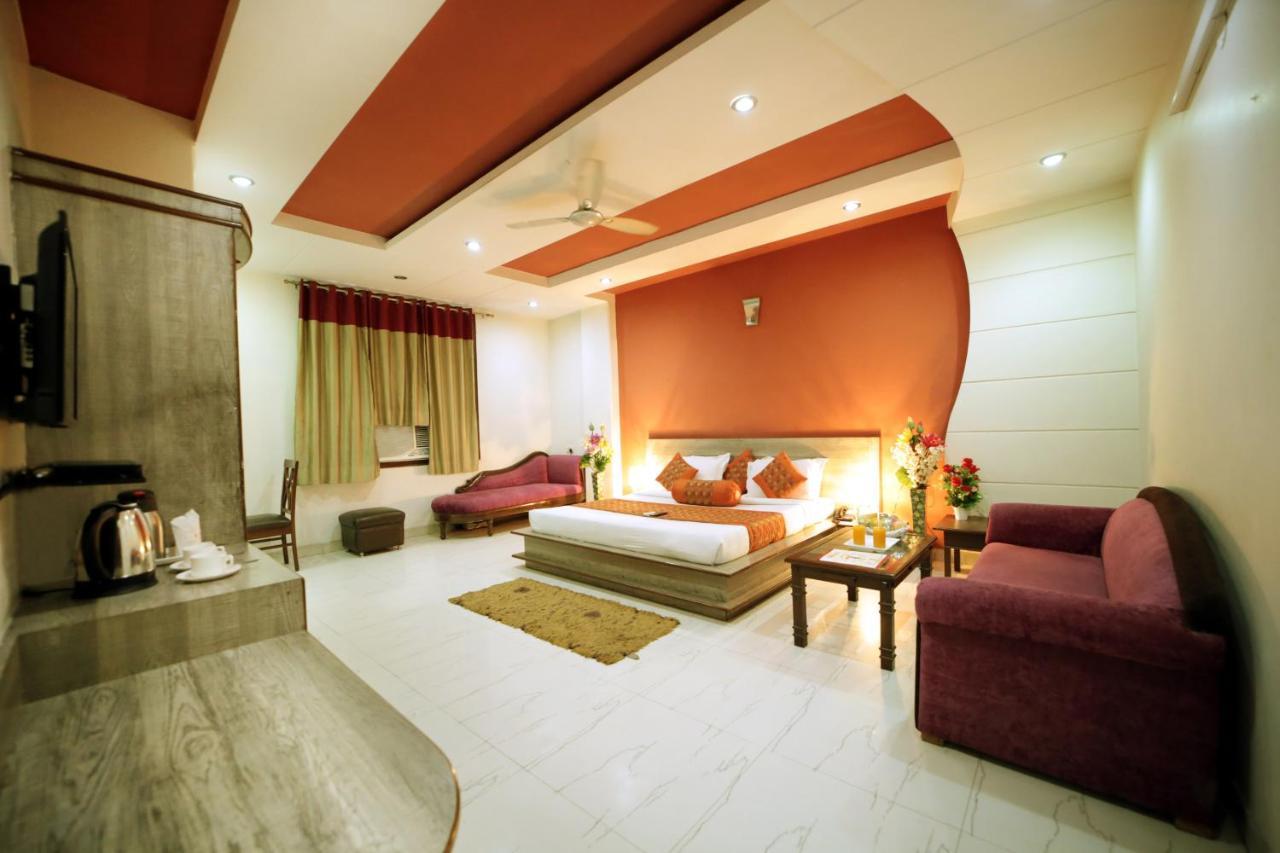 Hotel Blue Bell - Karol Bagh New Delhi 외부 사진